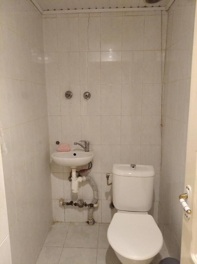 3 Room Apartment In Small Center Of 耶烈万 外观 照片